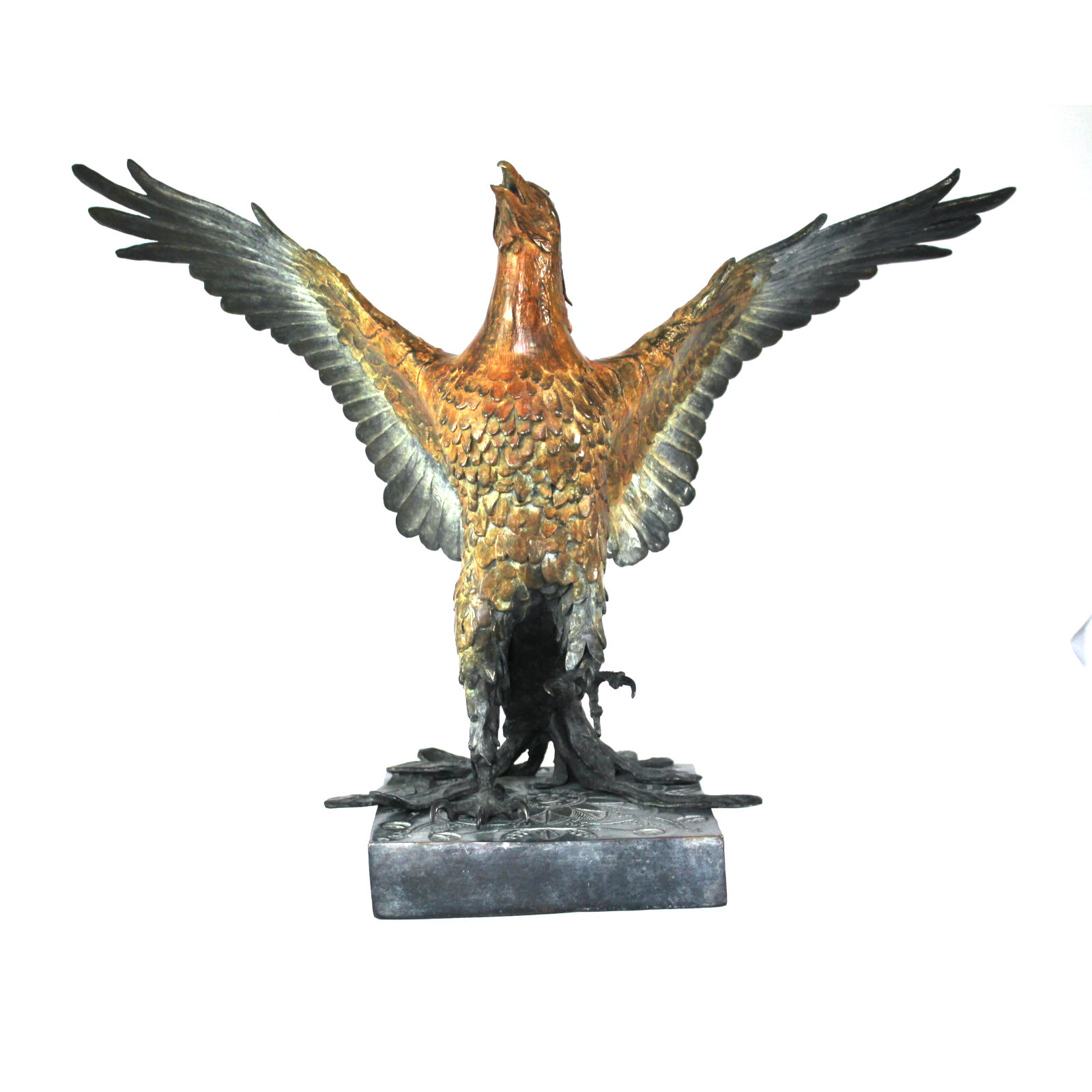 escultura en bronce - ave Phoenix resuscitando